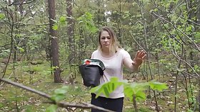 Outdoor dick sucking and fucking in the forest with Leonie